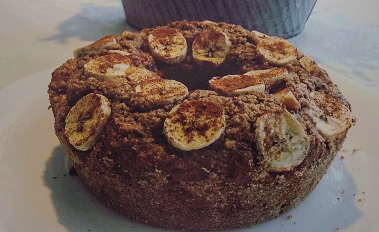 Bolo de banana e maçã integral