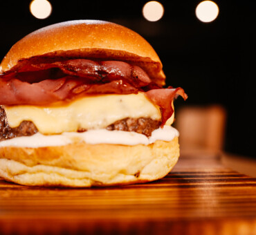 Boxx Botafogo inaugura o Ogro Steaks, assinado pelo chef Jimmy Ogro