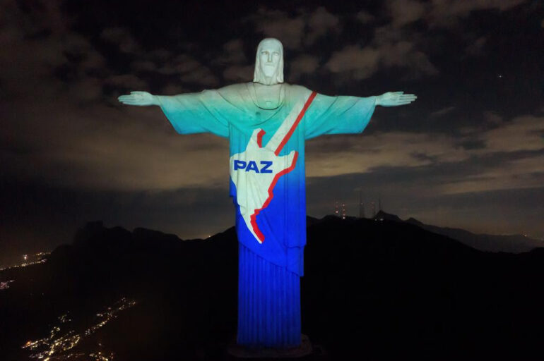 Rock in Rio comemora aniversário com momento inesquecível e emocionante no Cristo Redentor