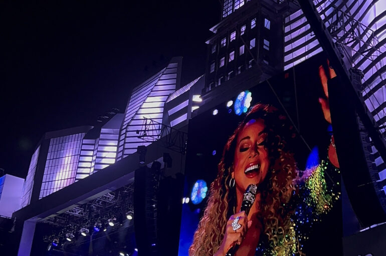 Mariah Carey encerra o penúltimo dia do The Town em grande estilo com sua voz cristalina no Palco Skyline
